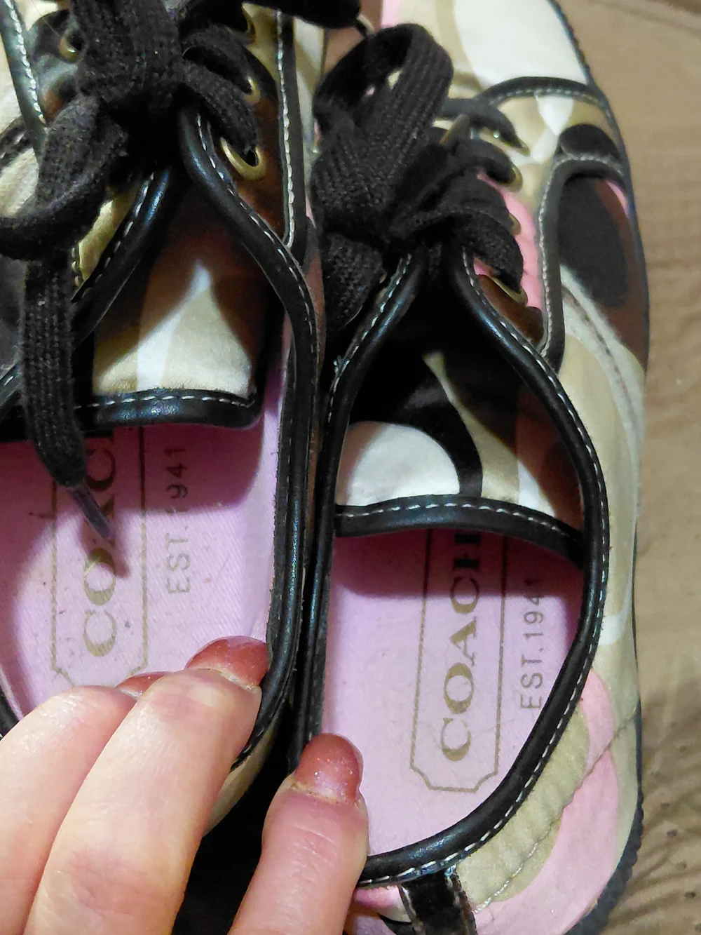 Women’s Coach Lace-Up Sneakers in Pink, Brown & Black. Sz 8